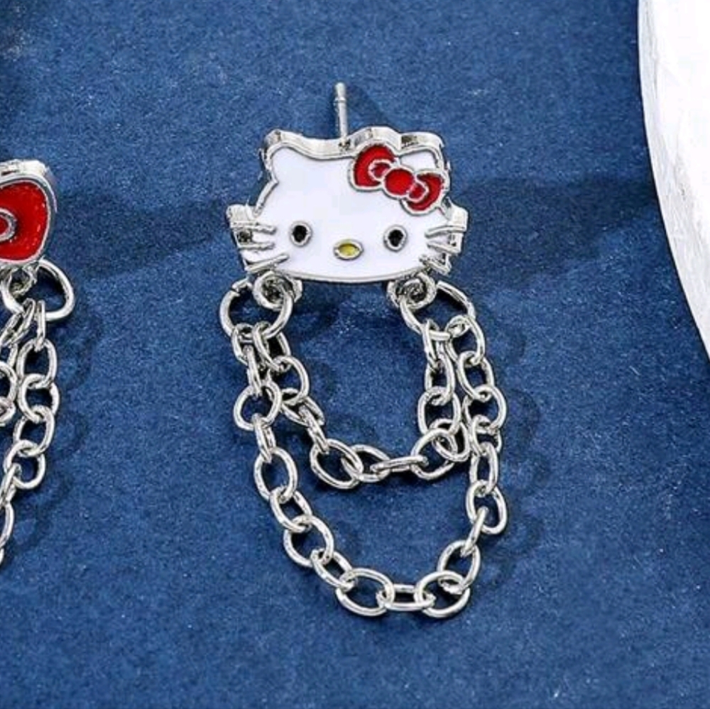 Hello Kitty Chain Earrings